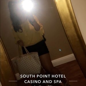 Meet your Posher, Samantha